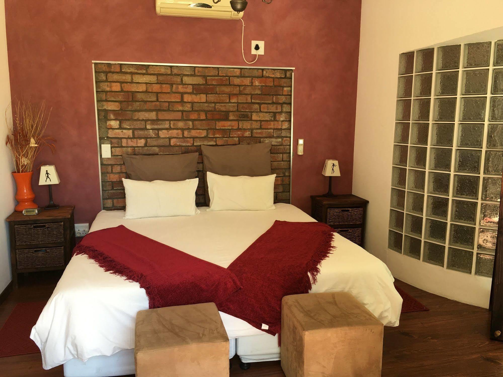 Ons Stee Bed And Breakfast Веллінґтон Екстер'єр фото